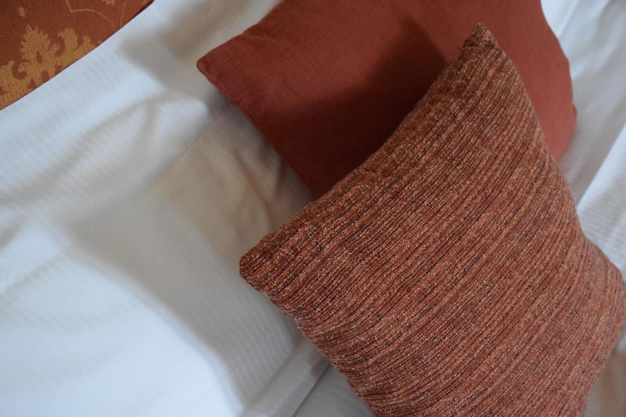 La Tana Del Tasso Rooms&Breakfast Camerata Cornello Εξωτερικό φωτογραφία
