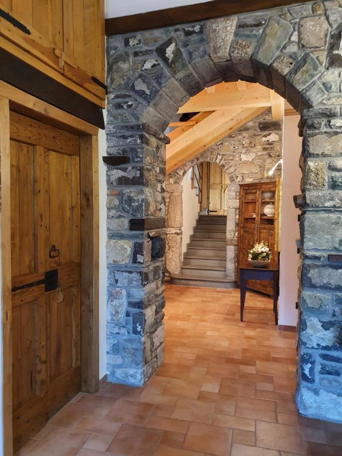 La Tana Del Tasso Rooms&Breakfast Camerata Cornello Εξωτερικό φωτογραφία